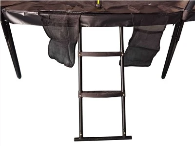 Bossa de sabates i escala per trampolí